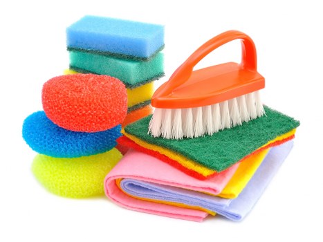 Kitchen and bathroom cleaning during a Kensington guest changeover
